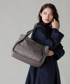 Y'SACCS ヒートエンボス ポルカドットトート Mサイズ