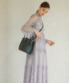 style code 【MERCURYDUO/マーキュリーデュオ】両アオリポケットサイド配色大開き開口 超軽量ハンドバッグ キーチャーム付