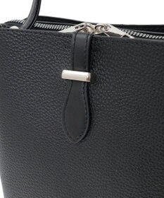 Green Parks ａｎｄｍｉｋｋａ．三層ミニショルダーバック