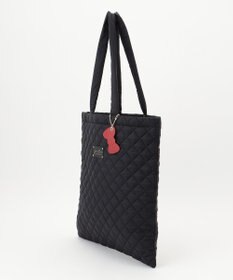 LA BAGAGERIE 【LA BAGAGERIE×HELLO KITTY】リボンチャーム付き　キルティングトート