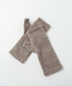 AND WOOL 〈上質な素材と手仕事から生まれた優しいニット〉ヤクの糸を編んだニット手袋