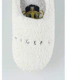 une nana cool MADE WITH 阪神タイガース やわらかもふもふルームシューズ
