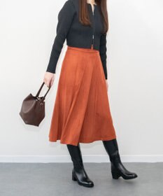 INTER-CHAUSSURES 【LORISTELLA】シュリンクレザーバケットバッグ