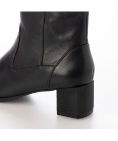 ing <ing>チャンキーヒールショートブーツ