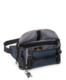 TUMI ALPHA BRAVO 「プラトーン」スリング