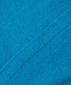 UNFILO ふわふわニット クロップドハイネック