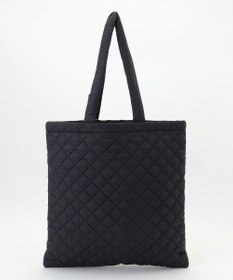 LA BAGAGERIE 【LA BAGAGERIE×HELLO KITTY】リボンチャーム付き　キルティングトート