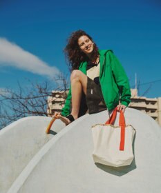 LeSportsac LG HANDLE ADJ TOTE/メレンゲ/マンダリンウェビング