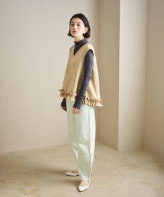 #Newans 【金子綾さんインスタライブご紹介アイテム】〈小柄さんにお勧め〉フリルヘムジレブラウス