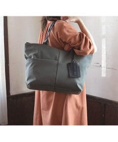 Regalo Felice 【防水生地 / A4サイズ対応 / 機能充実】トート / REGALO