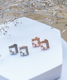 Tiaclasse 【金属アレルギー対応】スクエアストーン養殖パールピアス