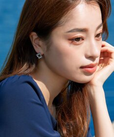 Tiaclasse 【金属アレルギー対応】スクエアストーン養殖パールピアス