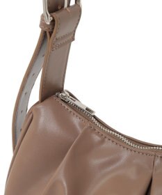 Green Parks マルチＷＡＹベルトワンハンドルバッグ