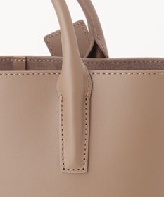 BEIGE， MARY AL TERNA / BOW