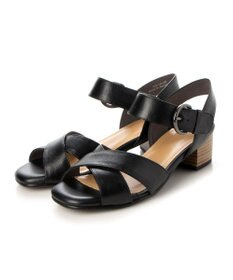 ing <ing>【WEB限定】ストラップクロスサンダル