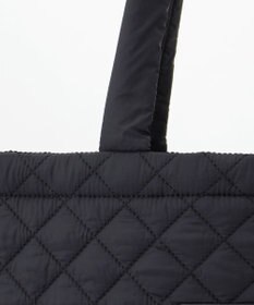 LA BAGAGERIE 【LA BAGAGERIE×HELLO KITTY】リボンチャーム付き　キルティングトート