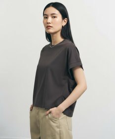 UNFILO 【一部店舗限定カラー】BEAUTY FORM-T コクーンTシャツ