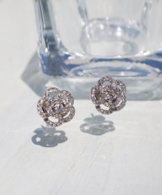 Tiaclasse 【金属アレルギー対応】カメリアモチーフピアス・イヤリング
