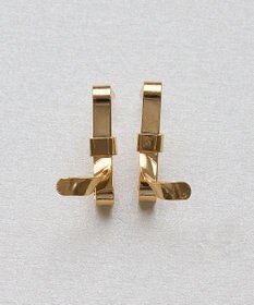 Phoebe ニュアンスリボンピアス　ゴールド