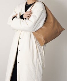 INTER-CHAUSSURES 【ANDREA CARDONE】シュリンクレザーショルダーバッグ