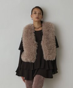 GRACE CONTINENTAL ショ－トファ－ジレ