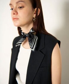 GRACE CONTINENTAL シルクドットスカーフ