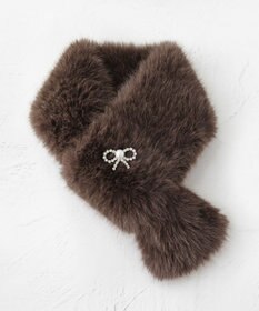 TOCCA 【百田夏菜子さん着用】【ブローチ取り外し可】BIJOUX RIBBON FURTIPPET ティペット