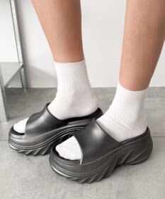 WEGO 厚底デザインラバーサンダル