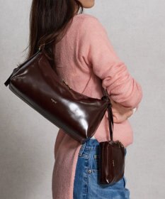 style code 【Ungrid/アングリッド】　ポーチチャーム付　ワイドバックルベルト ワンハンドルショルダーバッグ