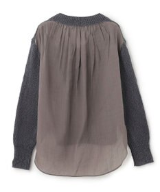 BEIGE， BAMBOO / Vネックニット