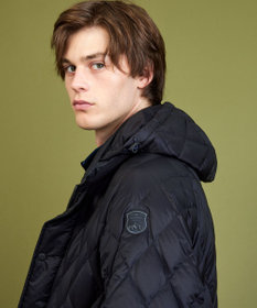 JOSEPH ABBOUD MOUNTAIN 【軽量/撥水】 フーデットキルティング ダウンブルゾン