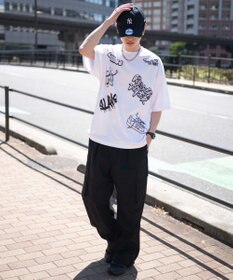 WEGO アクセ付きラフガキグラフィックT（SS）