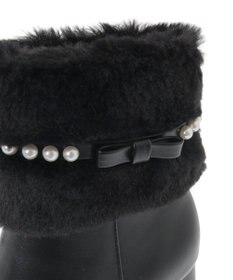 Maison de FLEUR パールリボンファーブーツ