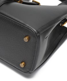 style code ［RICKERS/リッカーズ］ナチュラルレザーアオリハンドバッグ