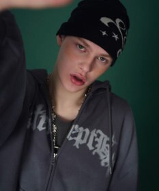 WEGO 【ユニセックス着用ITEM】グラフィックZIPパーカー