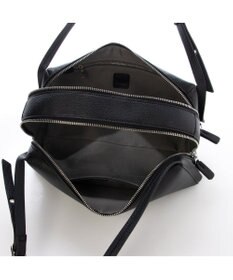 UNBILLION カカトゥ kakatoo / ダブルファスナーセミショルダー