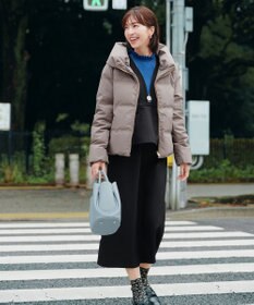 Tiaclasse 【安田美沙子さん着用・ポーチ・ショルダー紐付き】フラワーカットフェイクレザーバッグ