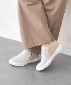 Bridget Birkin 【Round About】ラインストーンインヒールスニーカー