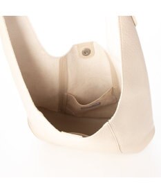 UNBILLION カシュカシュ cachecache / 厚手合皮ホーボーバッグ