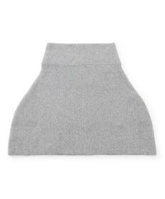 UNFILO 【WEB/一部店舗限定】ふわふわニット ケープスヌード