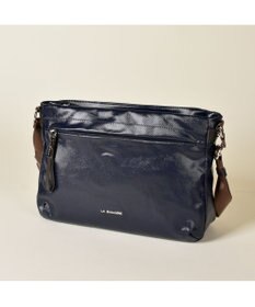 LA BAGAGERIE コーティングキャンバス ショルダーバッグ