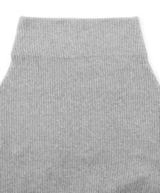 UNFILO 【WEB/一部店舗限定】ふわふわニット ケープスヌード