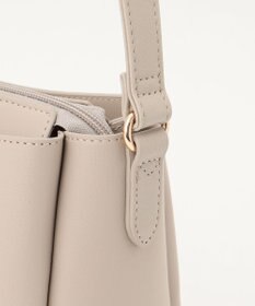 ANY 【たっぷり収納】メニーポケットショルダーバッグ