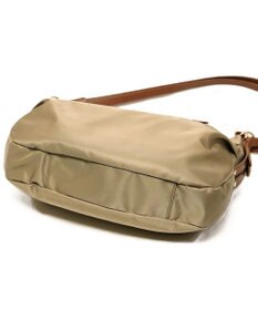 Regalo Felice 【A4サイズ対応 / ポケット豊富】ショルダー中 / REGALO