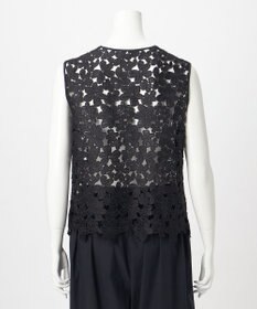 23区 【GOLD LABEL/見上愛さん着用】エンブロイダリーレース ジレ