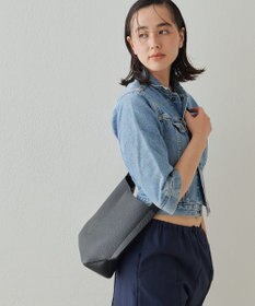 IACUCCI ルオータ ミディアムショルダー ALCE