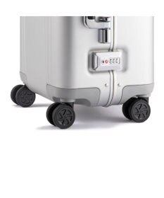 ZERO HALLIBURTON 【雑誌掲載】Classic Aluminum 3.0 機内持ち込みスーツケース 33L 94402