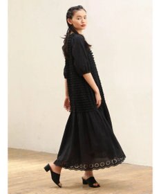 Green Parks ■ＥＳＣＡＲ　ウェーブカット×ローン刺繍ワンピース
