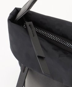 Y'SACCS はっ水ドットジャカード リサイクルレザーコンビ ショルダー