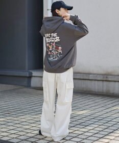 WEGO 【ユニセックス着用ITEM】別注NEWJACKグラフィックプルパーカー